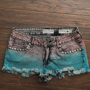 BULLHEAD: Frayed gradient dyed cutoff shorts